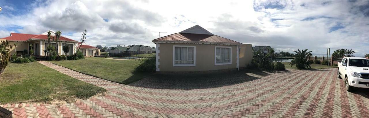Villa Marina Sands Jeffreys Bay Exterior foto